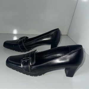 Y2K Black Leather Preppy Heels Made in Italy with Buckle Detail Women’s Size 7